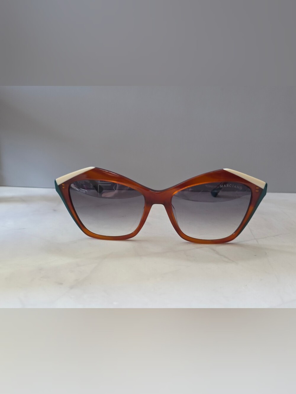 Marciano by Guess GM0832 Cat Eye Sunglasses Brown Teal Ivory Colorblock - Picture 3 of 6